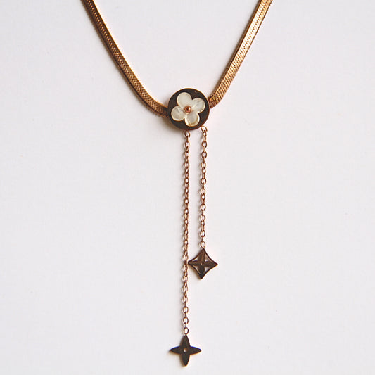 Chic Gold Tone Snake Chain Necklace with Clover Medallion & Dangles