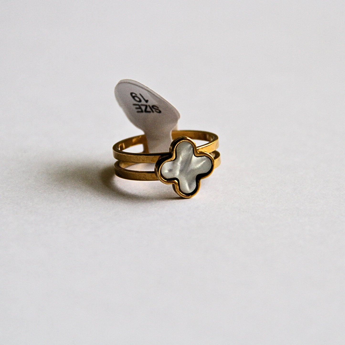 Four-Leaf Clover Ring – Elegant Gold Plated Jewellery size 19