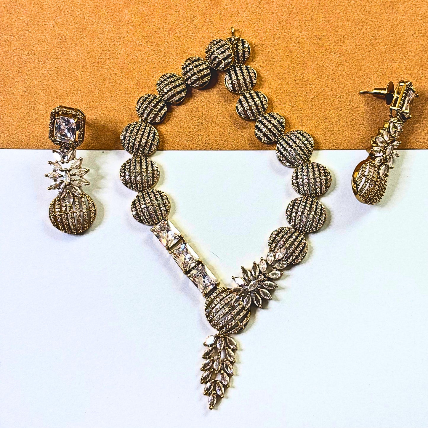 Vintage Globe Marquise AD Necklace Set - Antique Gold Polish