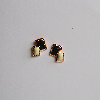 Two-Tone Enamel Studs in Gold Frame