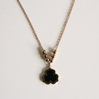Minimalist Clover Design Pendant Necklace with Beaded Detail