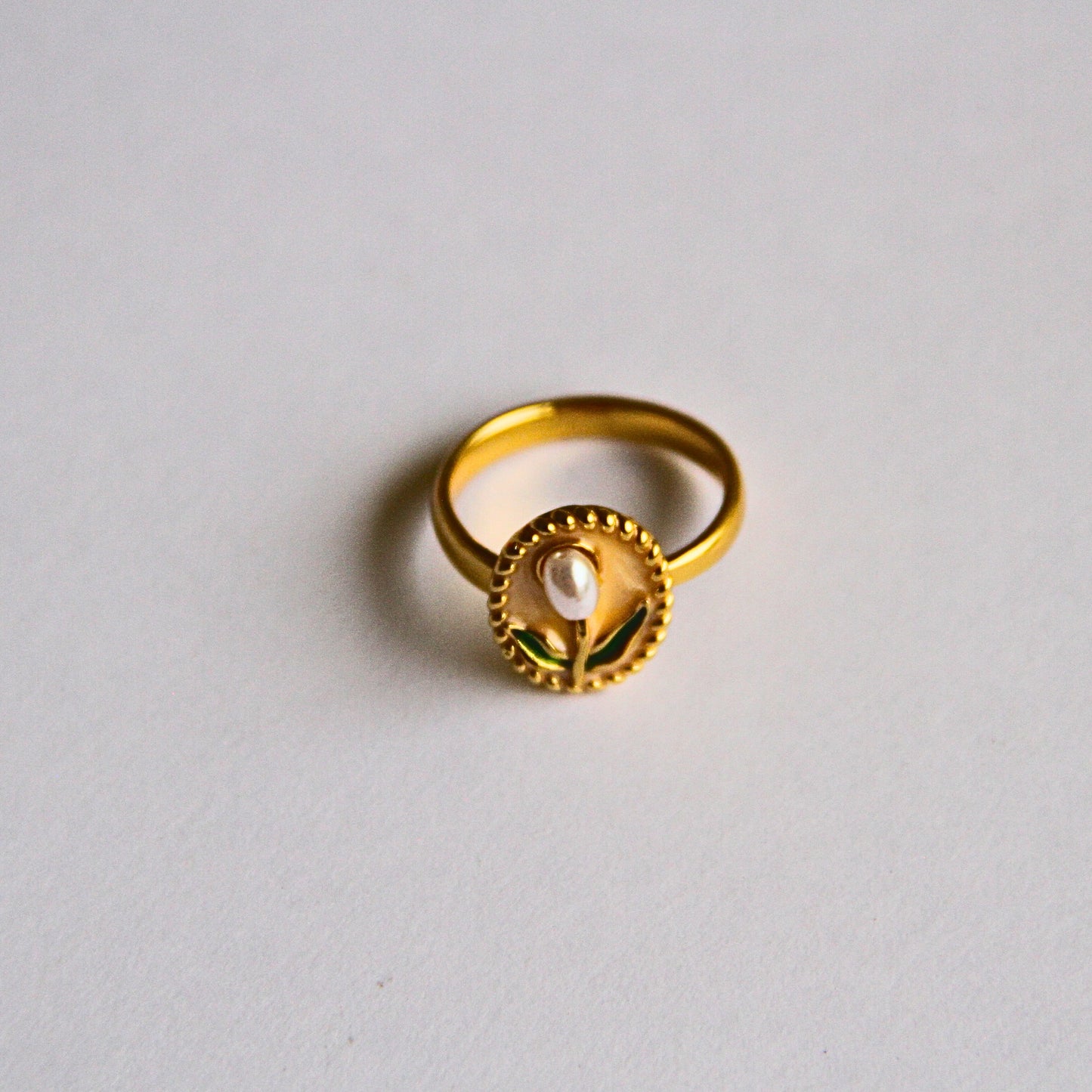 Tulip Bloom Ring – Gold Plated Floral Design with Pearl size 19