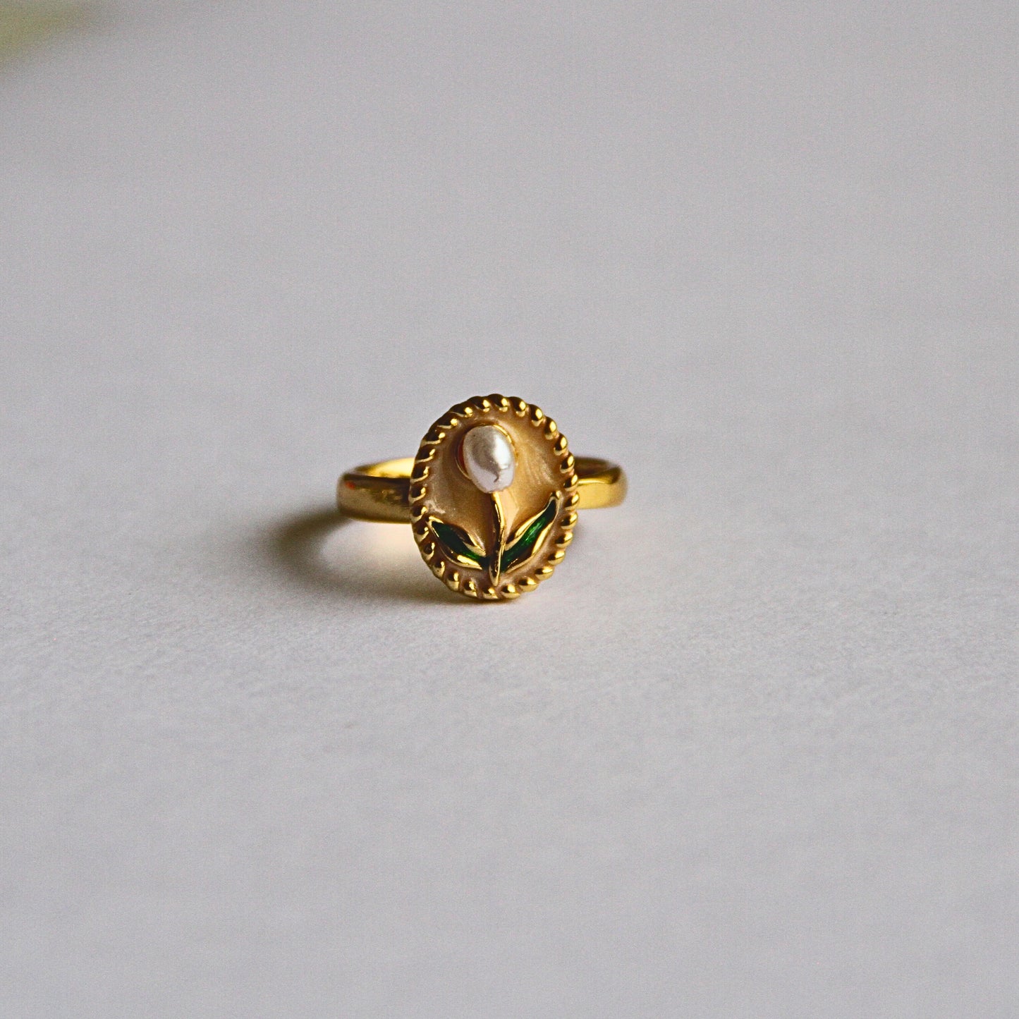 Tulip Bloom Ring – Gold Plated Floral Design with Pearl size 19