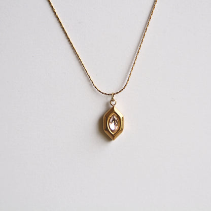 Vintage-Inspired Gold Tone & Marquise Cut Crystal Pendant Necklace
