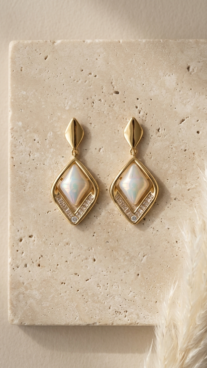 Minimal Gold Diamond Dangles