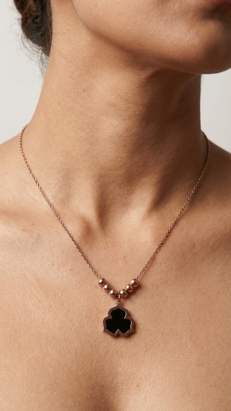 Minimalist Clover Design Pendant Necklace with Beaded Detail