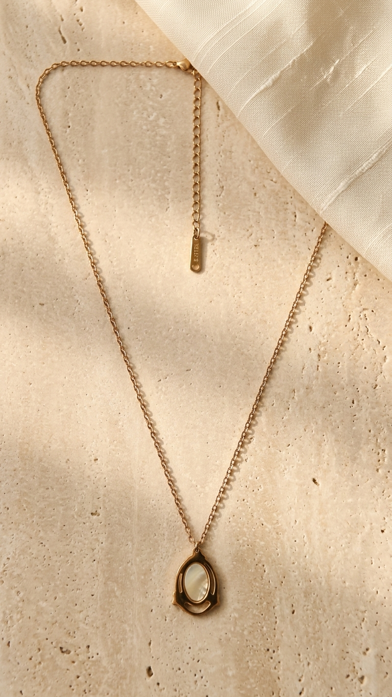 Vintage-Inspired Rose Gold Tone & Mother-of-Pearl Pendant Necklace