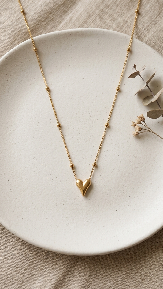 Minimalist Gold Tone Chain with Sculpted Heart Pendant
