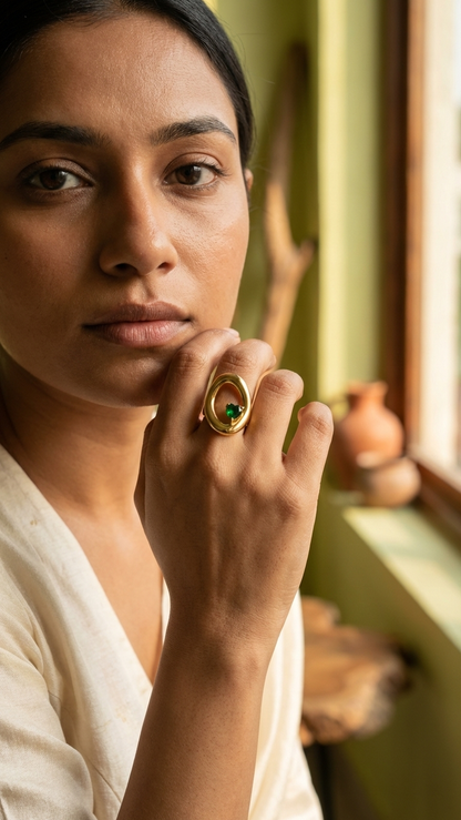 Green Gem Minimal Gold Ring – Elegant Women’s Ring size 18
