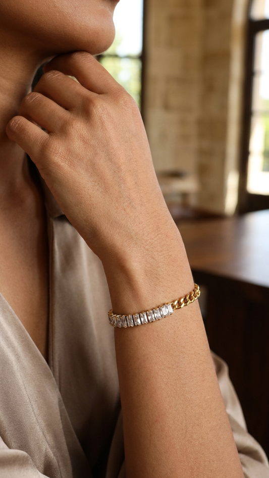 Statement Crystal Bar & Curb Chain Bracelet