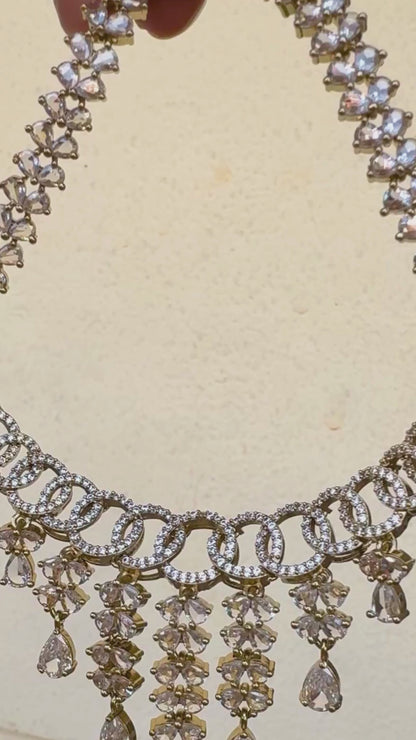 Art Deco Linked Circles AD Necklace Set - Gold Gloss Finish