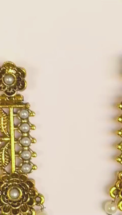 Gold-Toned Vintage Floral Earrings – NainNaksh Edit