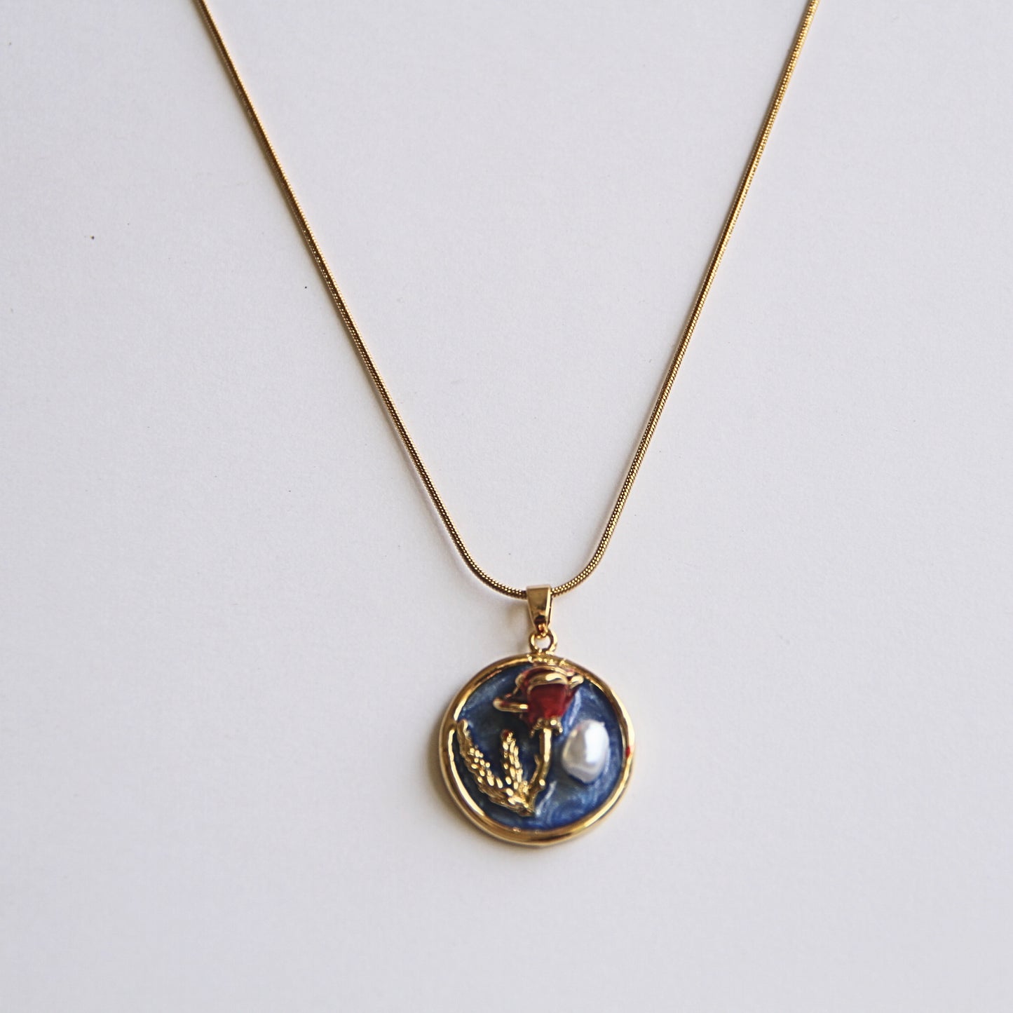 Gold Tone Rose & Pearl Botanical Art Pendant Necklace