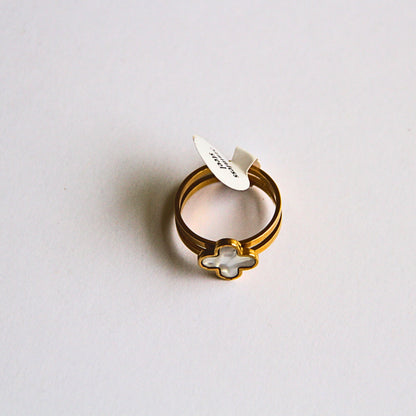 Four-Leaf Clover Ring – Elegant Gold Plated Jewellery size 19